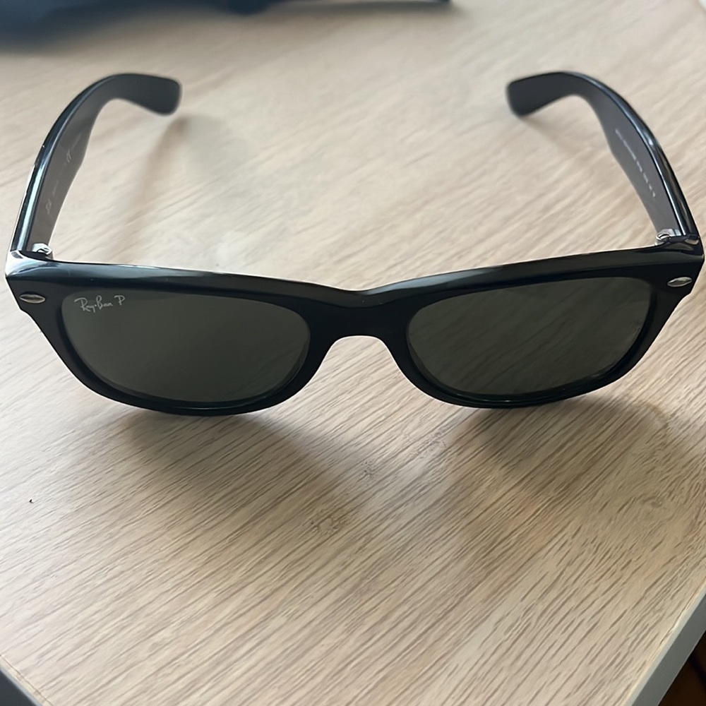 Ray-Ban New Wayfarer Polarized Sunglasses
